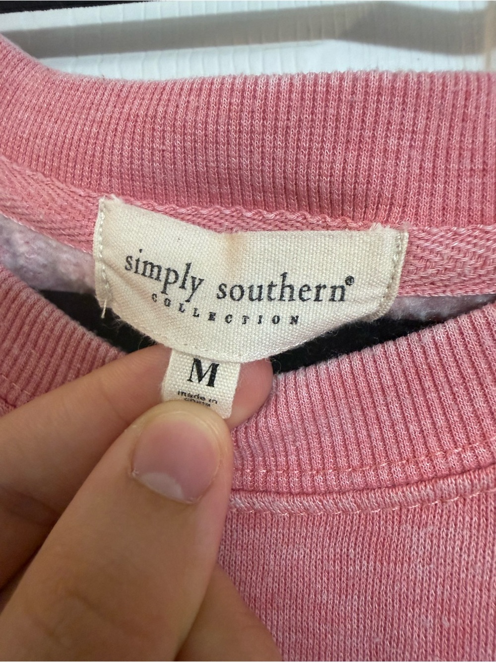 Simply Southern Pink Yellowstone Graphic Sweatshirt with Retro Floral Print - Picture 4 of 7